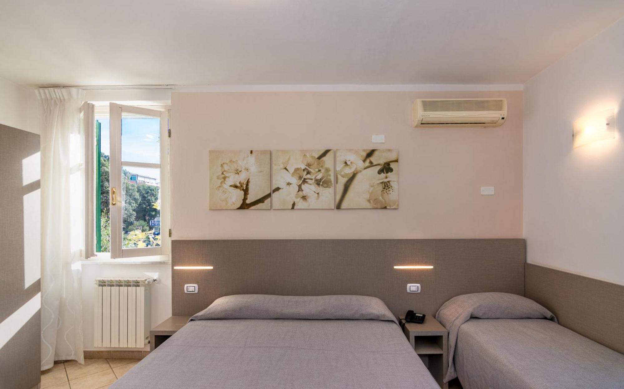 Hotel Eura Marina di Massa Exterior photo